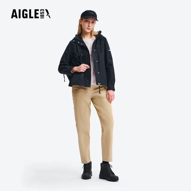 【AIGLE】女 防潑長褲｜AG-5A268A150 卡其 (女長褲 防潑長褲 休閒長褲 機能褲 機能長褲)