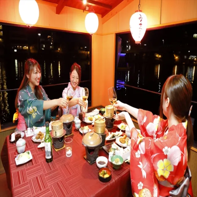 【喜鴻假期】★高雄出發．九州迎春５日★三隅川屋形船宴、草莓吃到飽、叢林巴士、阿蘇小火車