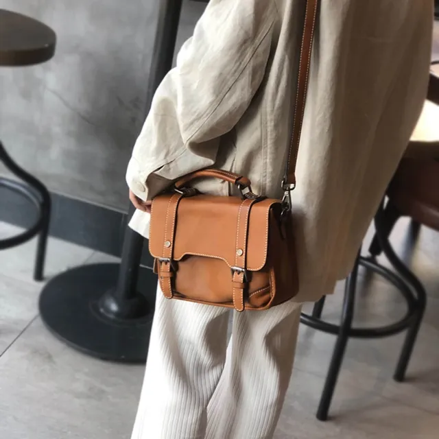 【巴黎精品】現貨+預購 真牛皮郵差包側背包真皮革小方包手提單肩背包(復古簡約斜背女包包3款a1mk14 B)