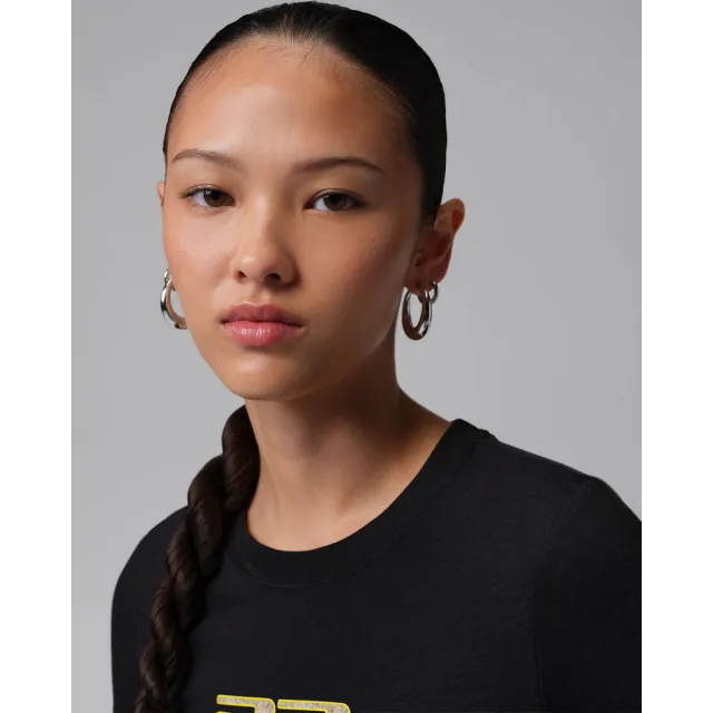 【NIKE 耐吉】短袖上衣 女 AS W J SS TMID GFX TEE RLT 喬丹 運動 休閒 短版 貼身 黑 (IU7256010)