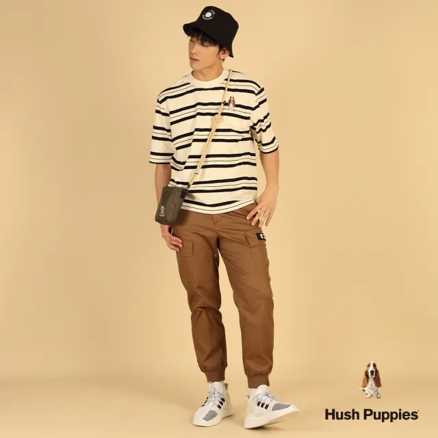 【Hush Puppies】男裝 上衣 條紋緹花刺繡狗五分袖上衣 (淺卡其 / 63110205)