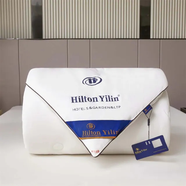 【Hilton 希爾頓】五星飯店級蠶絲被150×200CM（媲美鵝絨被蓬鬆觸感、輕盈保暖、雲朵般睡眠體驗)