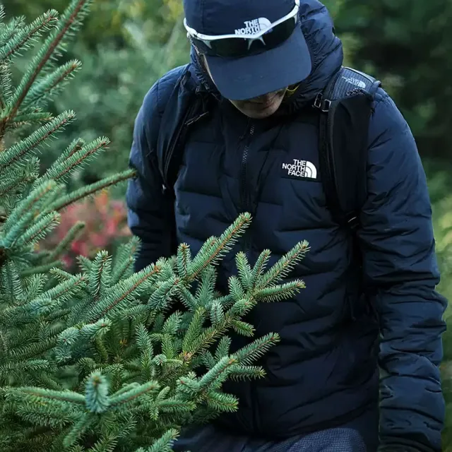 【The North Face】北面男款黑色DWR防潑水羽絨外套｜8DWVJK3