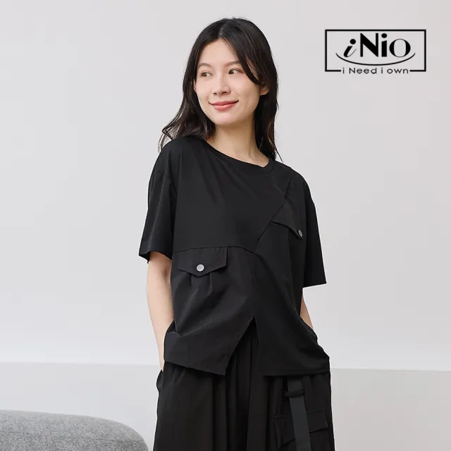 【iNio 衣著美學】不對稱色塊拼接短袖上衣 女落肩圓領棉T 下襬開衩拼接上衣 寬鬆休閒上衣 CHW1128