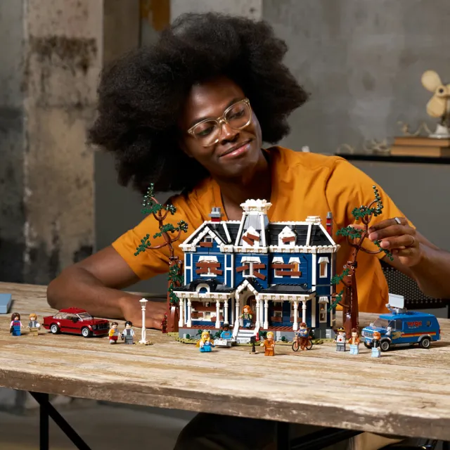【LEGO 樂高】Icons 11370 怪奇物語：克里爾家(Stranger Things 積木 微縮模型 迷你屋 禮物 居家擺飾 玩具)