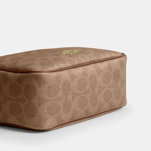 【COACH】蔻馳官方直營 CAREY 經典 SIGNATURE 迷你斜背包 相機包-IM/棕黃色/棕色(CEK69)