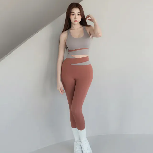 【SeasonsBikini】撞色拼接運動瑜珈皮拉提斯套裝-B1018(時尚撞色拼接運動瑜珈彈性皮拉提斯套裝)