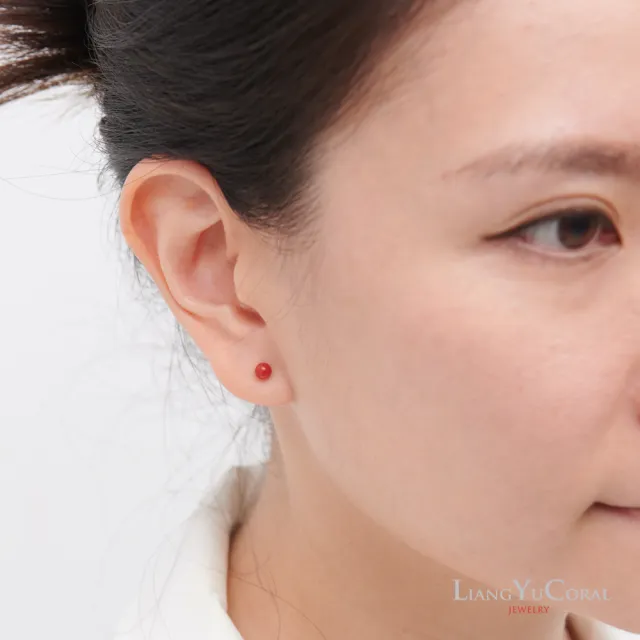 【大東山樑御珊瑚】天然珊瑚圓珠純銀耳針耳環(4-4.25mm)