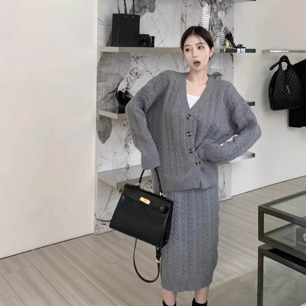 【AS 梨卡】女裝 外套 半身裙 套裝 連身裙 連身短裙 長裙 長袖 保暖半身裙 秋冬毛衣DR7299(套裝 連身裙)