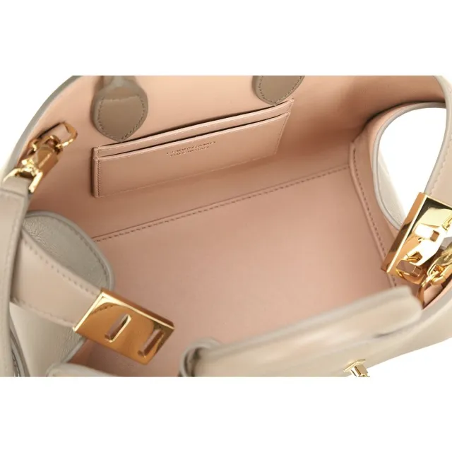 【Salvatore Ferragamo】HUG 馬蹄金釦帶牛皮手提/斜背托特包(XS/灰粉色 波士頓包 保齡球包 兩用)