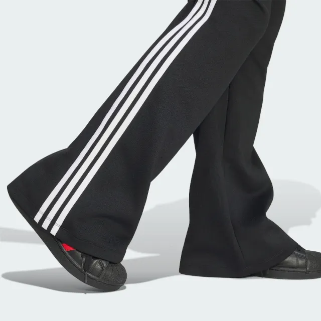 【adidas 愛迪達】運動長褲 KQ6424 女款ORIGINALS修身喇叭運動褲 黑色