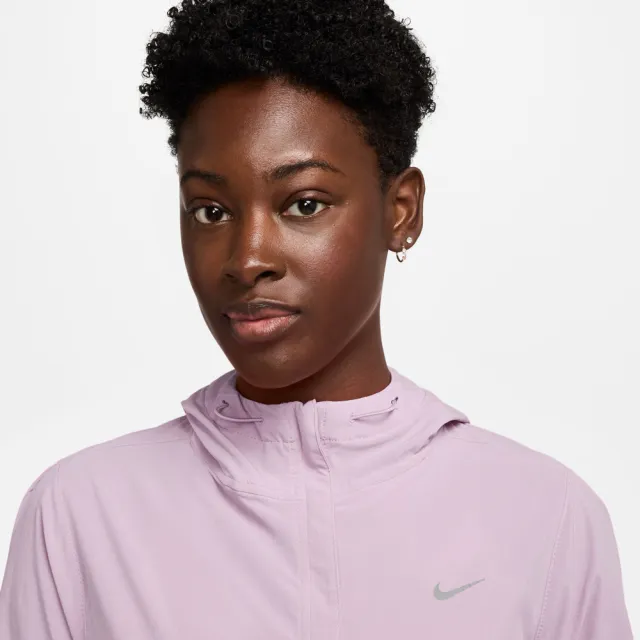 【NIKE 耐吉】外套 女 運動連帽外套 防潑水 AS W NK SWIFT RPL PKBL JKT 粉 HQ0651-583 (3S5070)