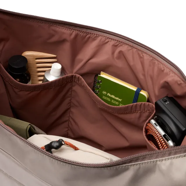 【Bellroy】Laneway Crescent Bag 12L 大型月亮包 側背包 斜背包 男包 女包 送禮 禮物 推薦(沙色)
