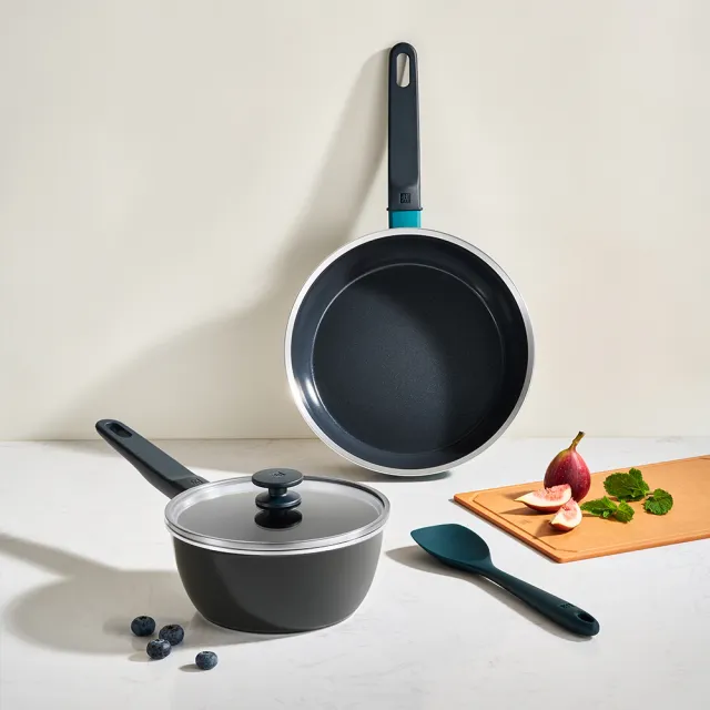 【ZWILLING 德國雙人】NOW PLUS CERAMIC 鈦陶瓷不沾鍋雙鍋組18+28cm(德國雙人牌集團官方直營)