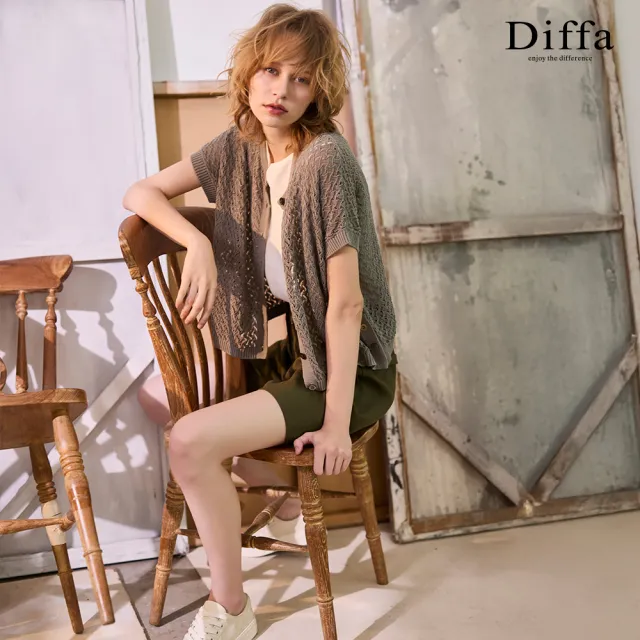 【Diffa】後腰鬆緊打褶短寬褲-女