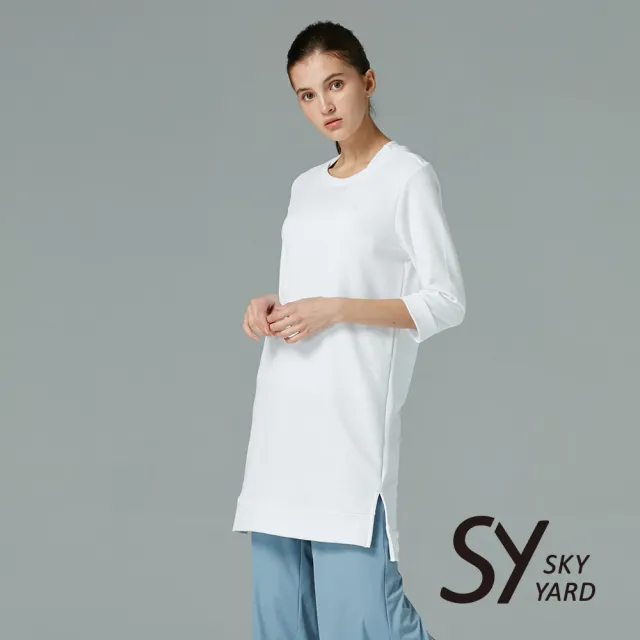 【SKY YARD】休閒素面寬鬆七分袖長版上衣-白色