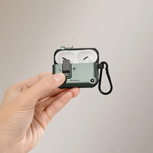 【SwitchEasy】Rugged AirPods 5/4 卡扣式耳機保護殼(按壓磁鐵鎖扣安全便利)(支援最新AirPods 5)