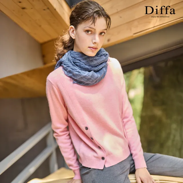 【Diffa】前襬開釦毛衣-女