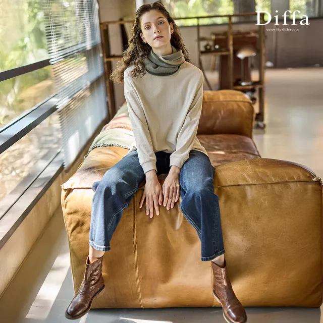 【Diffa】後口袋D字挑洞牛仔長寬褲-女(丹寧)