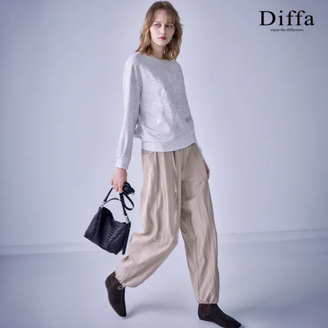 【Diffa】水仙花亮片繡落肩長袖針織衫-女