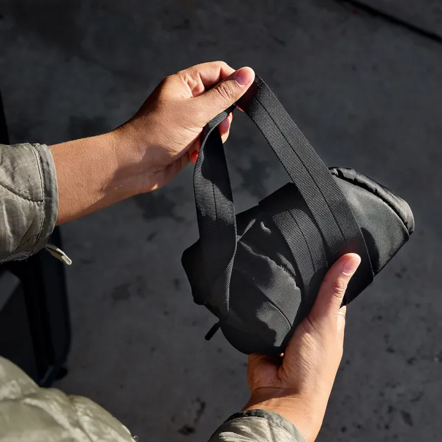 【Bellroy】Laneway Crescent Bag 2.5L 迷你半月斜背包
