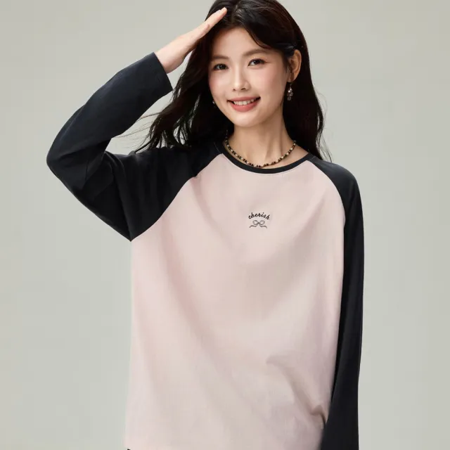 【GIORDANO 佐丹奴】女裝蝴蝶結刺繡撞色插肩純棉長袖T恤(多色任選)