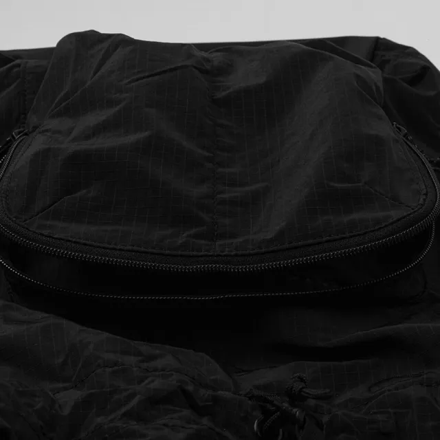 【The North Face】TNF 休閒 防潑水抽繩束口休閒後背包 NEVER STOP CINCH PACK 男 女 黑 (NF0A8JFXJK3)