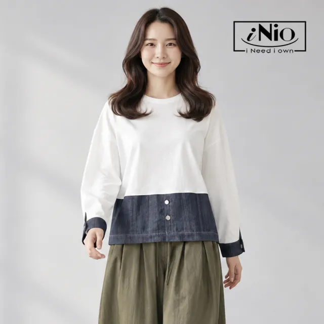 【iNio 衣著美學】丹寧拼接落肩長袖上衣 女圓領棉T 撞色牛仔下襬大鈕釦裝飾襯衫式袖口上衣  CHW1518