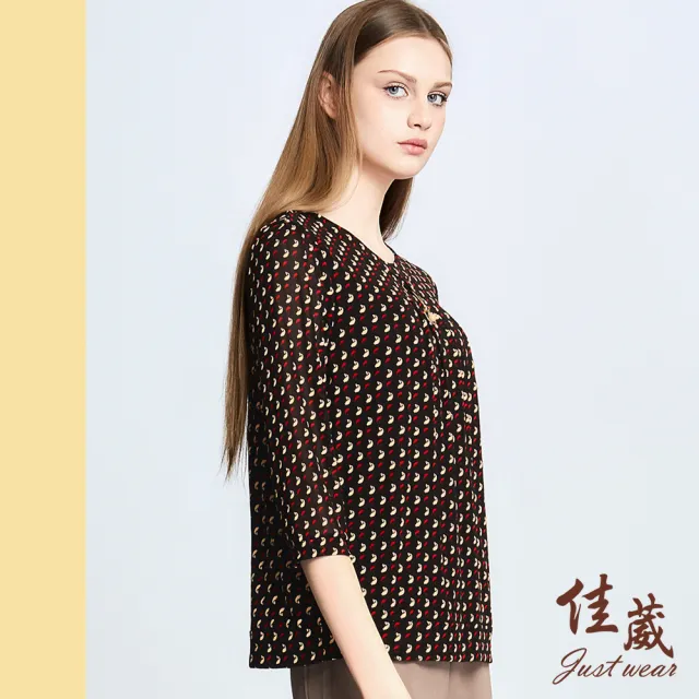 【Just Wear 佳葳】雅韻珍珠紋樣上衣(女上衣/女上著/七分袖/珍珠/優雅/時尚/百搭)