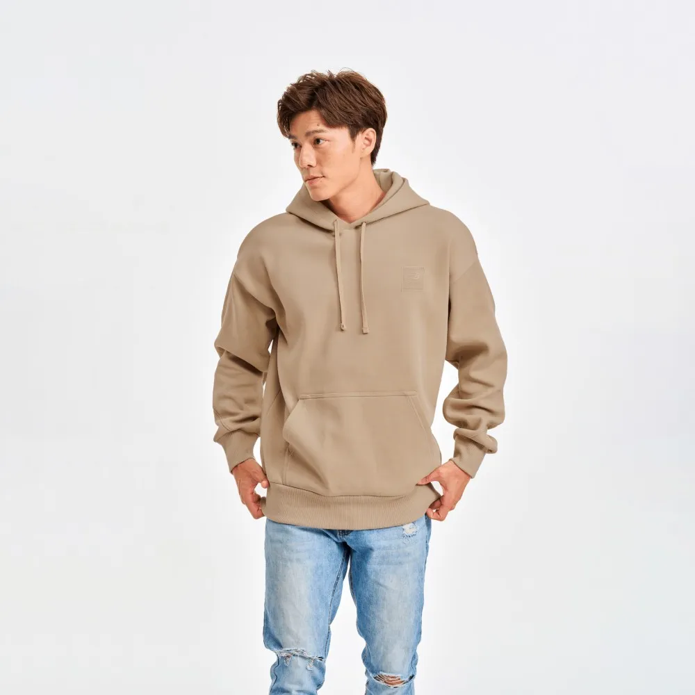 【NEW BALANCE】NB SDS厚磅帽T_AMT41351SOT_男性_卡其色(亞版 版型正常)