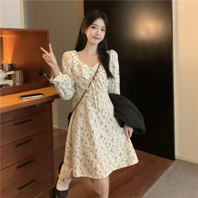 【AS 梨卡】女裝 連身短裙 長袖碎花洋裝 洋裝 薄款連身裙 氣質短裙 秋冬洋裝 顯瘦短裙 VG265