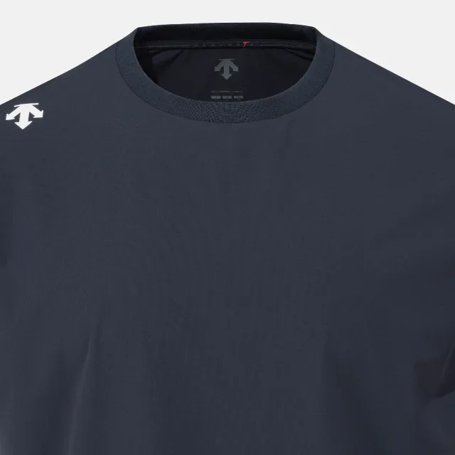 【DESCENTE】短袖上衣 男 寬鬆版型 快排 WOVEN SHORT SLEEVE T-SHIRT 藍 SR321TTS75-DDNV