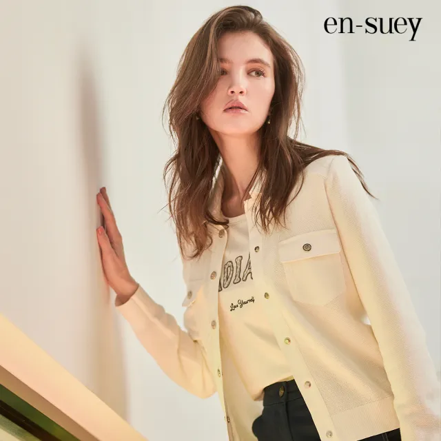 【en-suey 銀穗】舒適配色英文繡花上衣-女