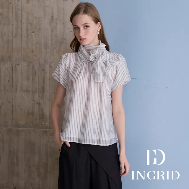 【IGD 英格麗】實體同步款-條紋綁帶領天絲上衣-白色