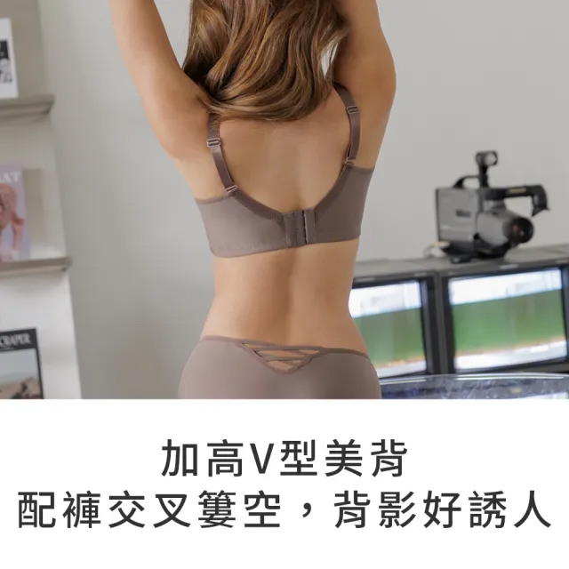 【玉如阿姨】水壩內衣※0789燕麥杏(B.C.D.E罩  瞬升爆乳 無鋼圈 無痕 台灣製)