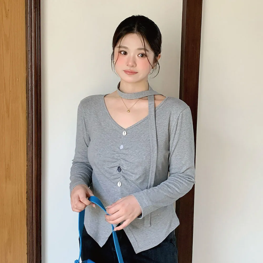 【Alishia】韓系V領修身抓皺鈕扣質感長袖上衣 中大碼款 打底衣 XL-4XL(米杏色 / 灰色 / 黑色)