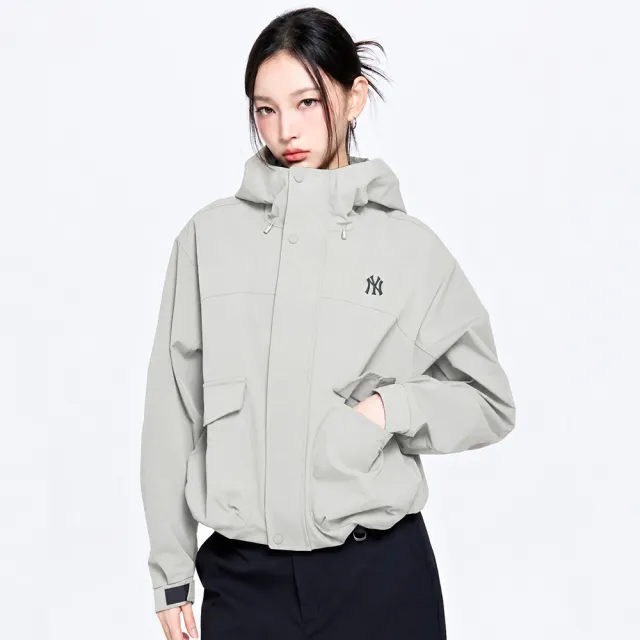 【MLB】女版 Gorpcore防潑水 機能防風外套 紐約洋基隊 (3FWJB0164-50CRD)