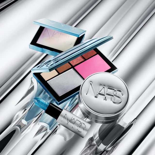 【NARS】官方直營 裸光幻彩蜜粉餅ETERNAL SNOW (冰雪幻境版)(定妝/小白餅/蜜粉餅/新品上市/週年慶)