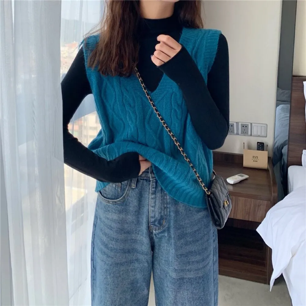 【Uicy】韓版麻花V領無袖針織背心 小可愛外套 背心衣服女裝 S88