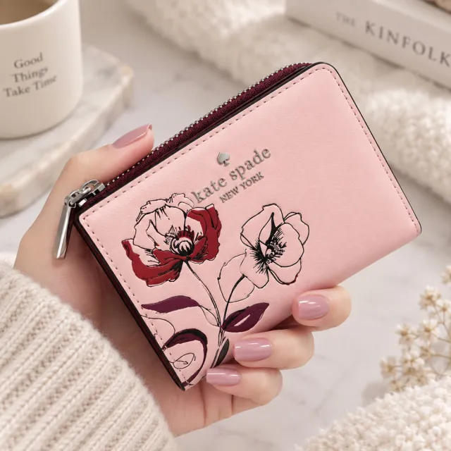 【KATE SPADE】Floral 浪漫花卉壓印 L型拉鍊短夾 小皮夾( 玫瑰煙粉色 熱賣新款)