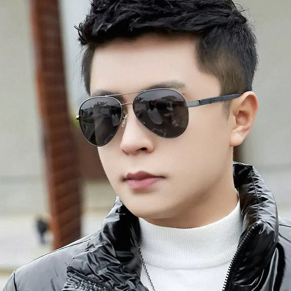 【SUNS】時尚飛行員偏光墨鏡 TR90新潮流Polarized駕駛墨鏡 男女適用 S828(輕量18g/防眩光/遮陽/抗UV400)