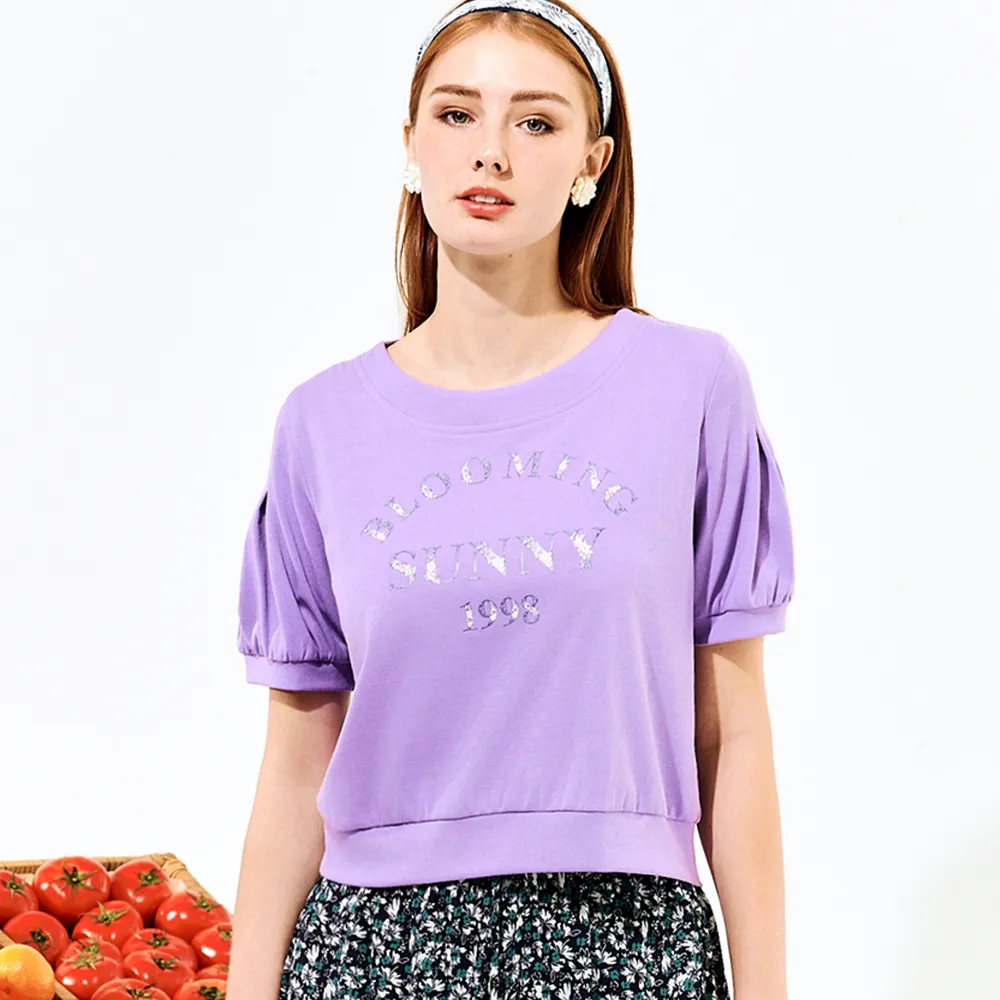 【TOWN’WEAR 棠葳】清新小花文字棉質上衣(中大尺碼/女上衣/女上著/短袖/字母/休閒/百搭)