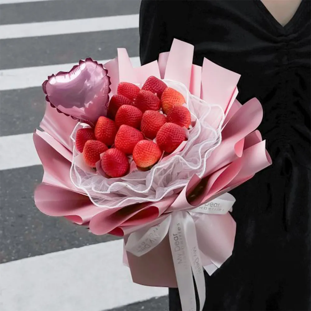 【MyDearStrawberries】Very Ruby 發光草莓花束禮盒組(水果花束/情人節/告白/生日禮物/超人氣花束/草莓)