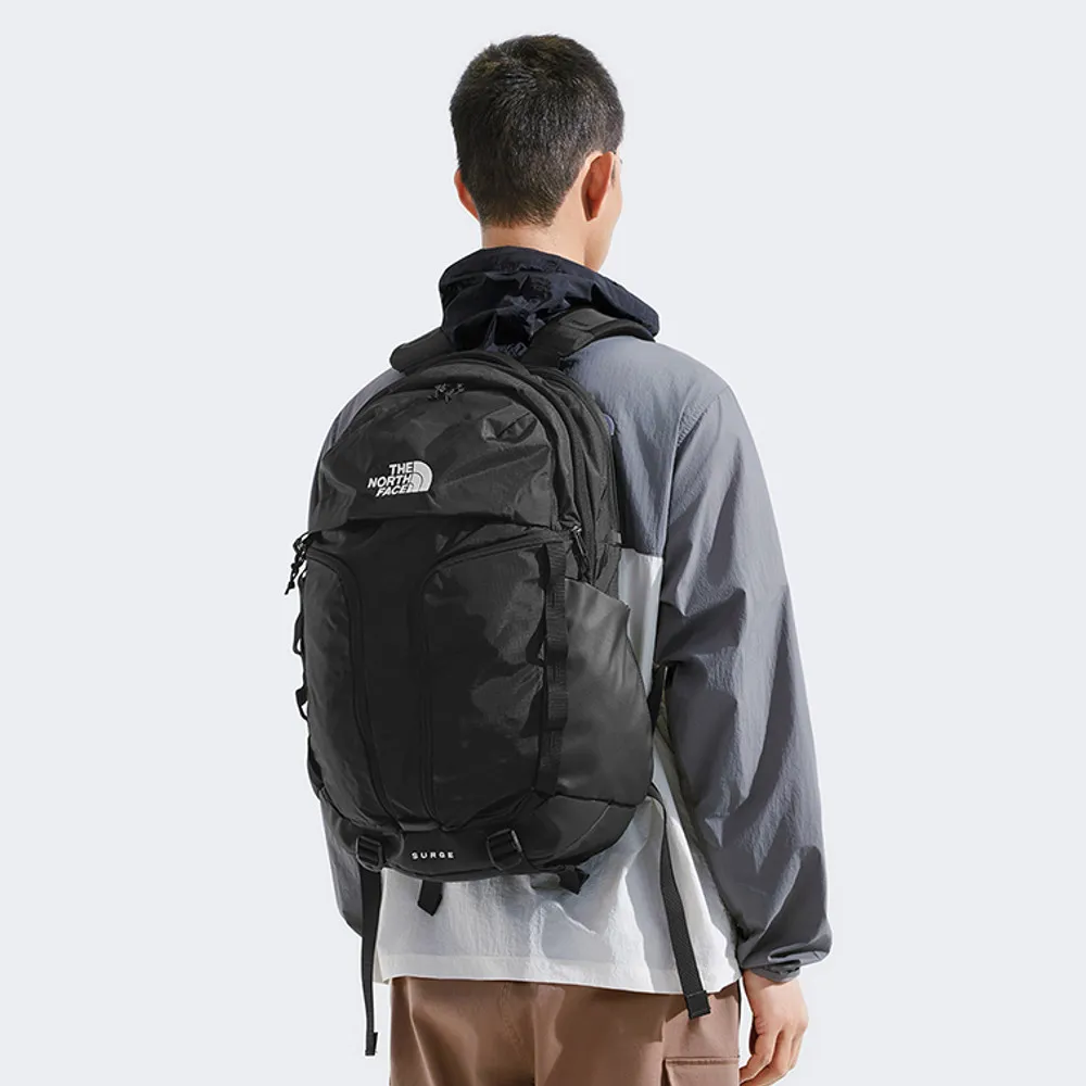 【The North Face】北面男女款黑色DWR防潑水舒適減壓休閒後背包|52SG4HF