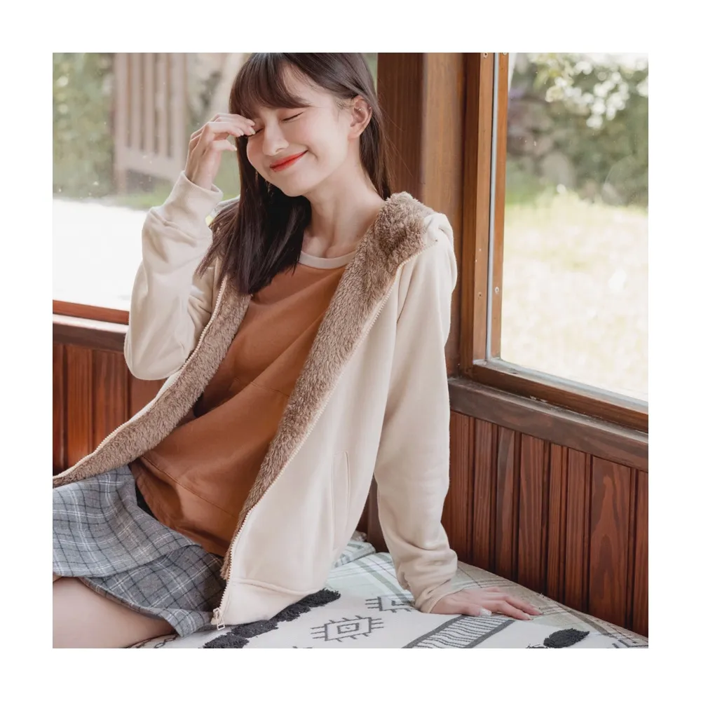 【OB 嚴選】親子系列連帽純色簡約厚刷毛禦寒保暖外套女 《EA2748》