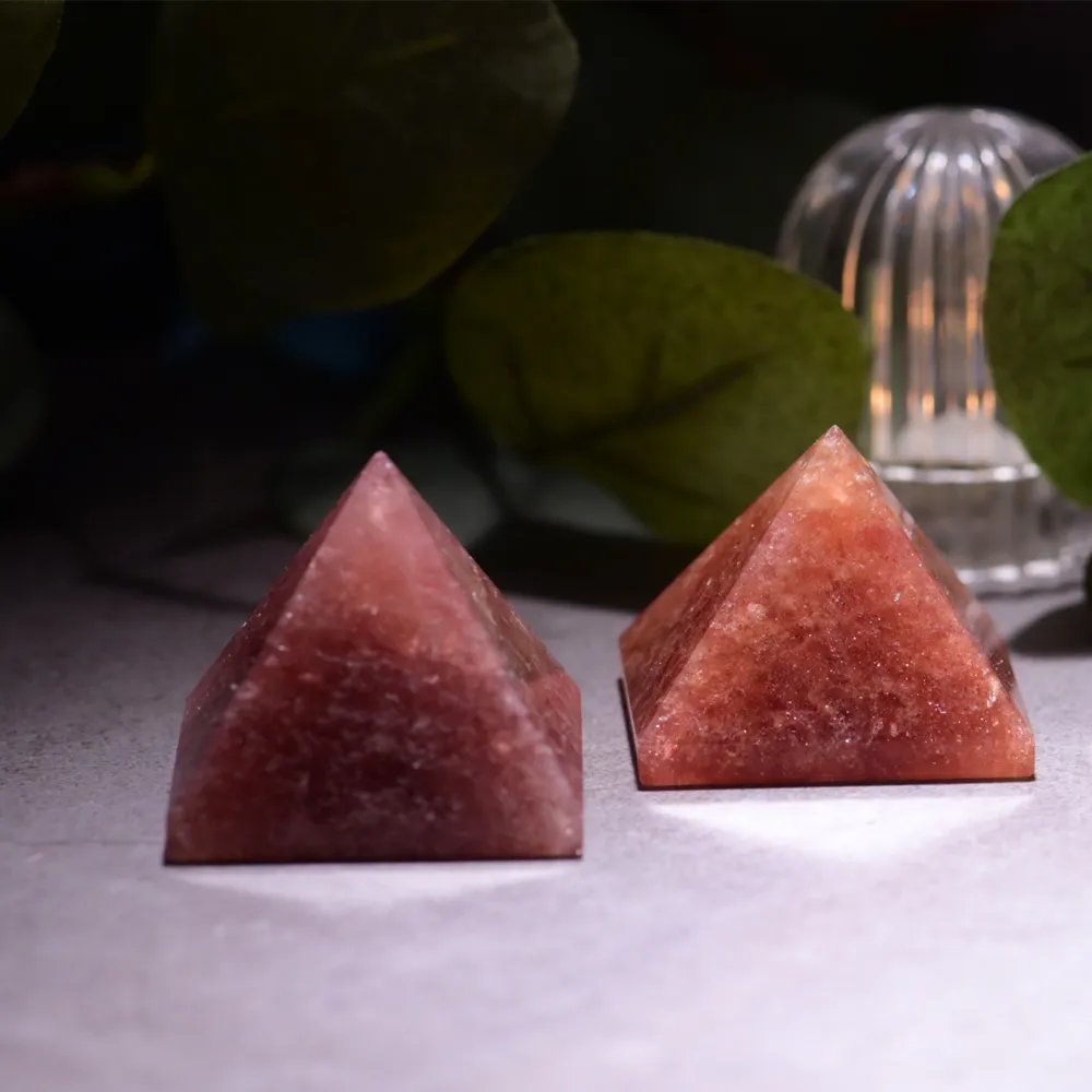 【SmileRocks 石麥】石麥水晶原礦  草莓晶金字塔 SmilePAD 6X9cm  1000首選 石麥水晶原礦  No.62548260341