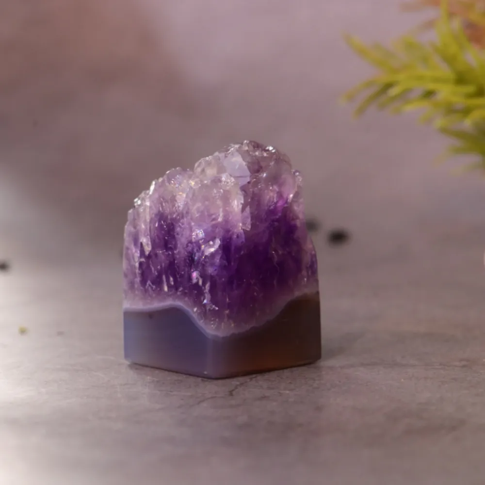 【SmileRocks 石麥】石麥水晶原礦  紫水晶帶瑪瑙方柱 SmilePAD 6X6cm 2000優購 No.62619260916