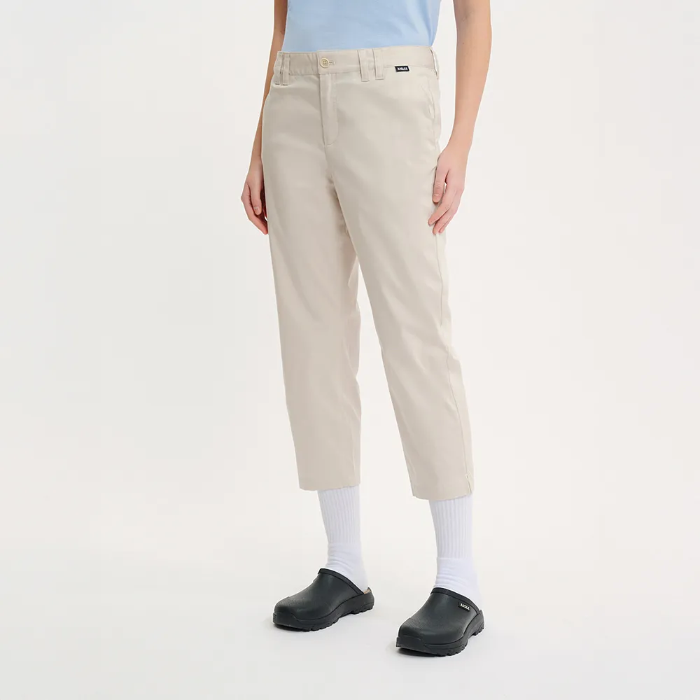 【AIGLE】女 快乾彈性七分褲｜AG-4P229A138 淺卡其(coolmax 吸濕排汗 快乾 彈性褲)