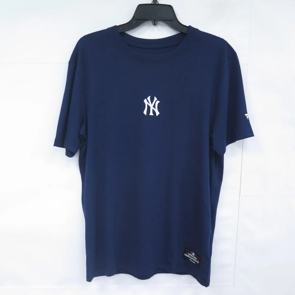 【FANATICS】MLB短袖上衣 T恤 紐約洋基隊 刺繡Logo (MLBTS526113NV1海軍藍)