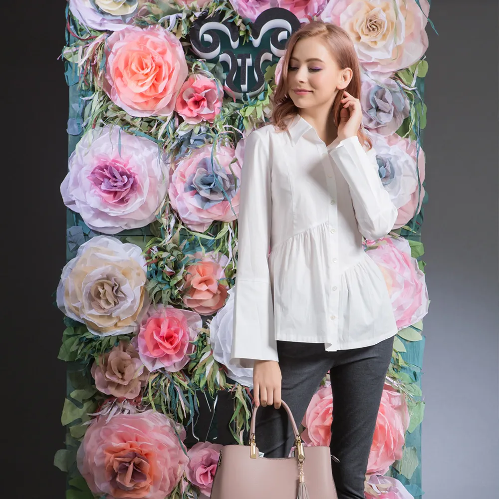 【MAGIQUE WARDROBE】不對襯皺褶喇叭袖襯衫上衣(白色)